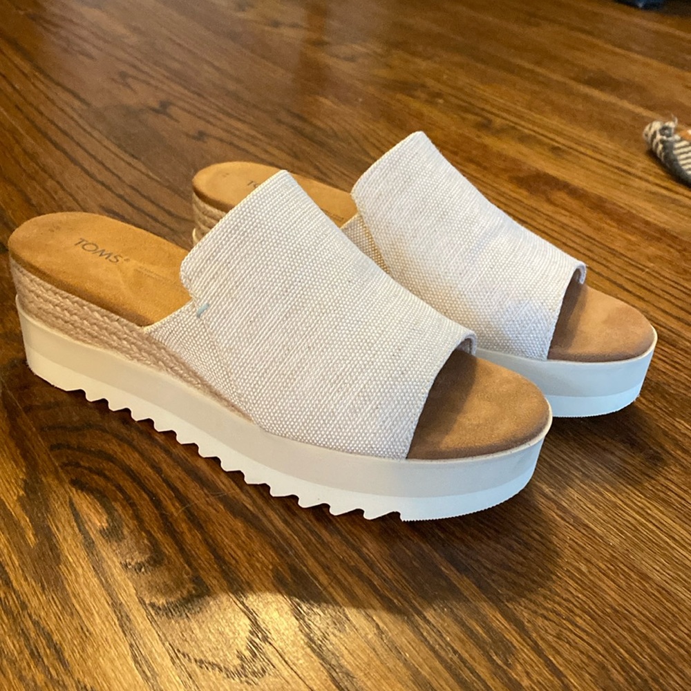 Tom’s wedge slides